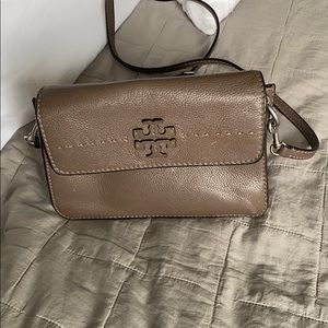 Tory Burch ‘McGraw’ Crossbody Bag